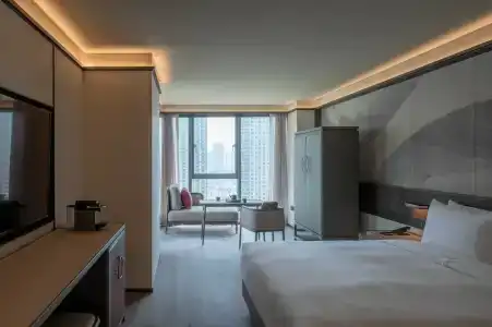 Joya Lujiazui - 2