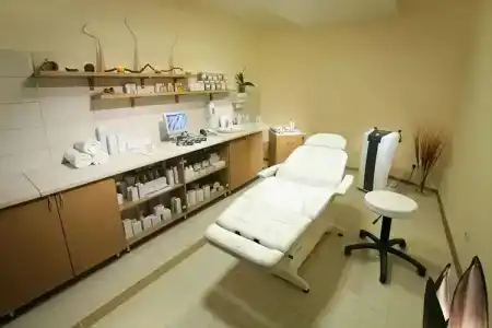 Respect Hall & Spa - 25