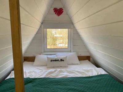 Треугольный стильный дом рядом с сыроварней - 96