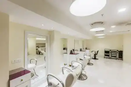 Crowne Plaza Chennai Adyar Park, An Ihg - 1