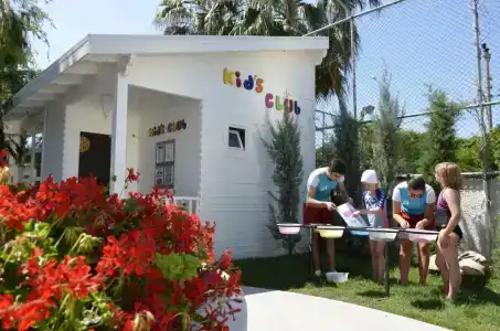 Side Resort Annex - 36