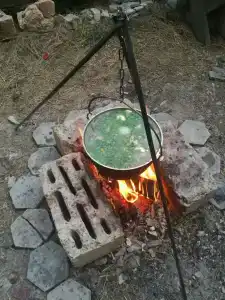 Свято место - 82