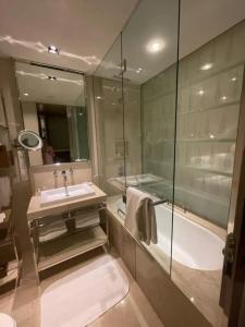 Trident Bandra Kurla - 60