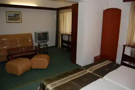 Complex Brashlyan - 18