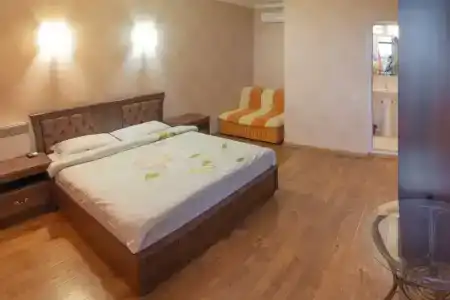 Капри - 25