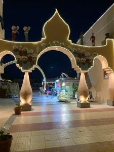Ali Baba Palace -Families and Couples Only- - 10