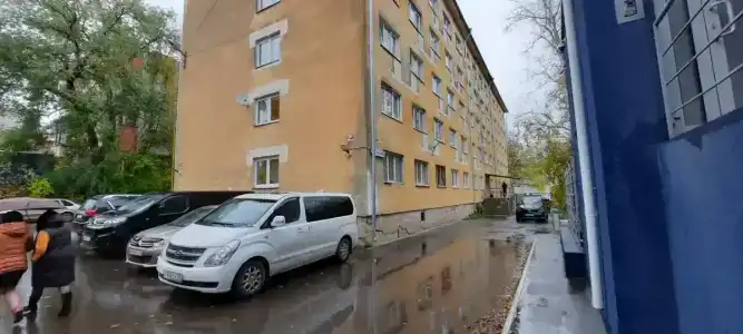 артистов цирка - 1