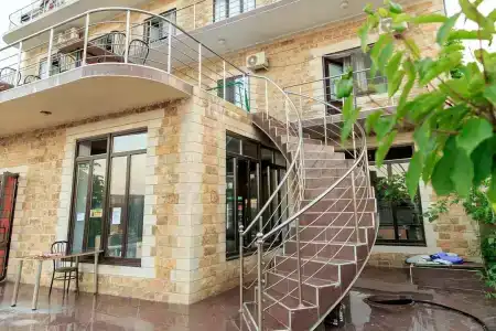 Золотые Пески - 9