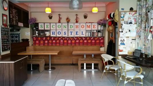 Second Home Hostel - 57