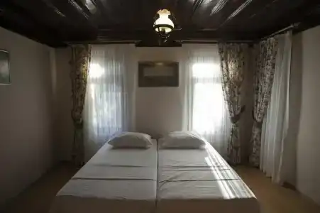 Veni Vidi Dormi - 24
