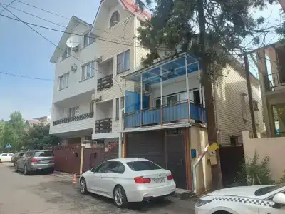 8 марта 6 - 18