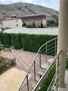 Крымский дворик на Учителей - 10