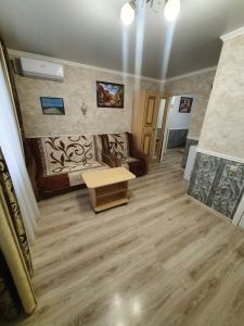 У Капитана - 1