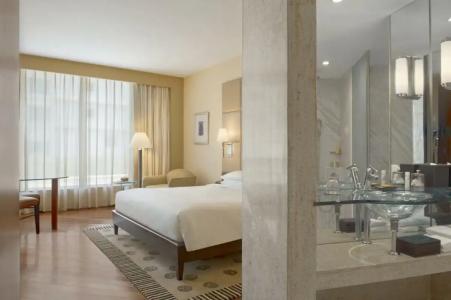 Hyatt Regency Mumbai International Airport - 74