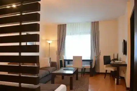 Surmeli Istanbul - 78