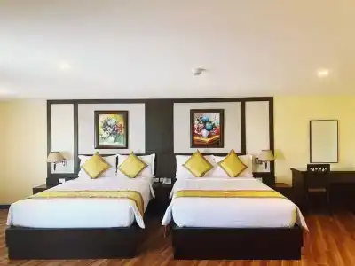 Hoang Minh Chau Ba Trieu - 16