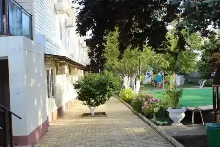 Гостевой дом на Лакоба 24 - 0