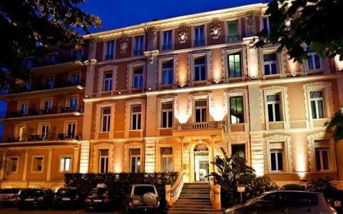 Best Western Premier Prince de Galles - 29