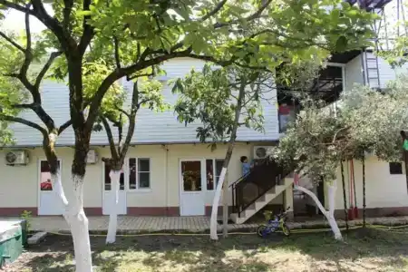 Гостевой дом на Лакоба 24 - 27