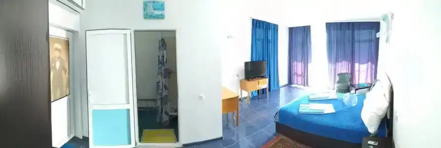 у бассейна - 12