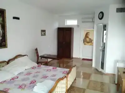 у бассейна - 15