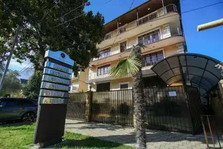 Элизабет - 84