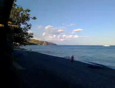 Дворик у моря - 3