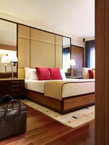 President - Ihcl Seleqtions - 34