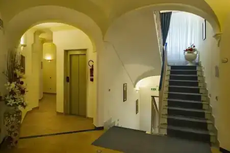 Bellevue Suite - 41