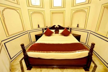 Narain Niwas Palace - 41