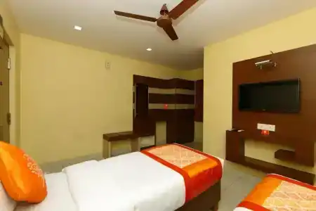 Oyo 7224 Krishna Prasad - 13