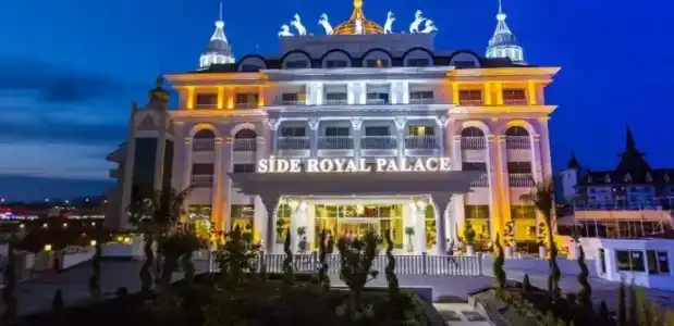 Side Royal Palace - 43