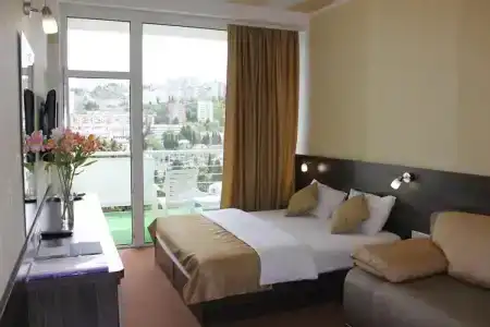 Ялта Круглый Год - 7