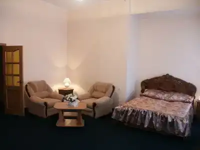 Успенская - 6