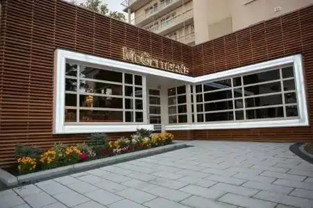 Bonnington & Leisure Centre - 14