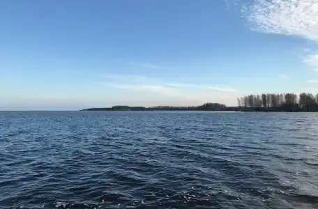 Набережная - 18