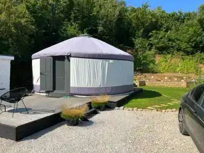 Hello Yurta - 0
