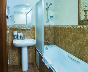 Виктория - 3