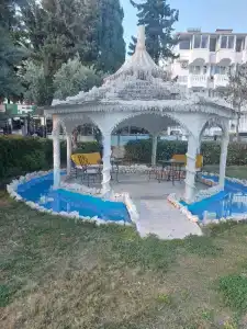Royal City - 4