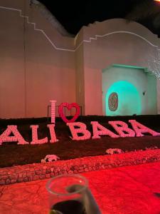 Ali Baba Palace -Families and Couples Only- - 42
