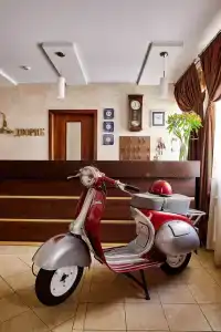 Старый дворик на Мопра - 0