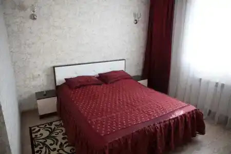 Pahra Guest House - 0