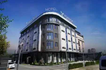 Roadside by Khorrot - 15