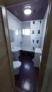 Guest House White - 31
