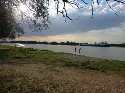 Жара - 33