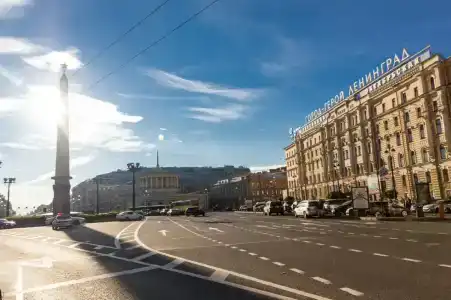 Октябрьская - 52