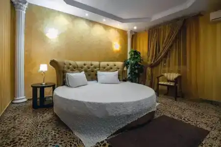 Marton Тургенева - 0