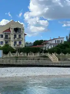 Приморский дворик - 12