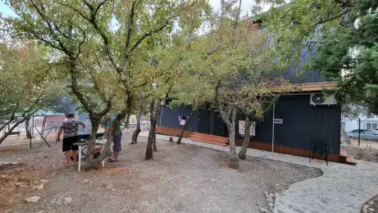 Видное место - 1