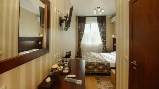 Азовский - 14